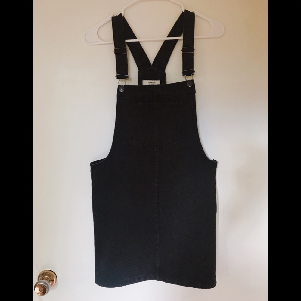 Overall dress